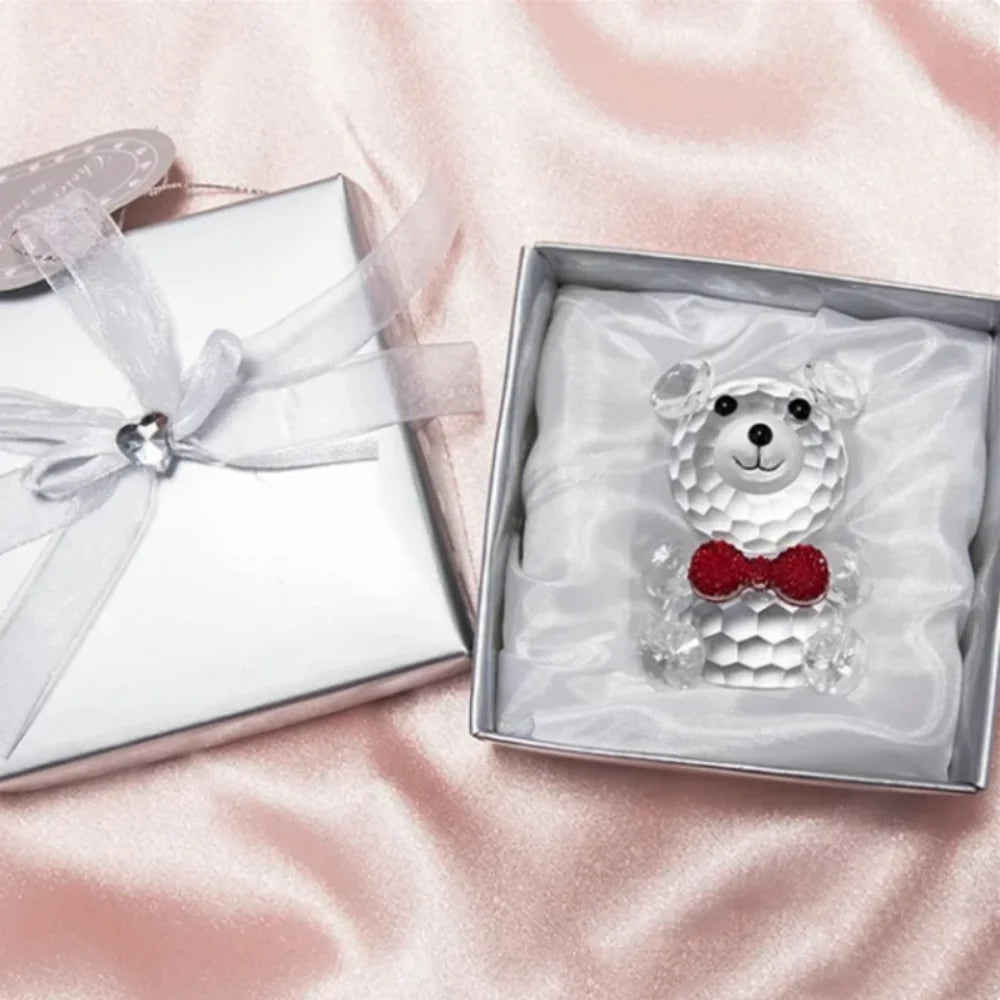 Crystal Bear met Kunstrozen - Exclusief Glazen Valentijnscadeau